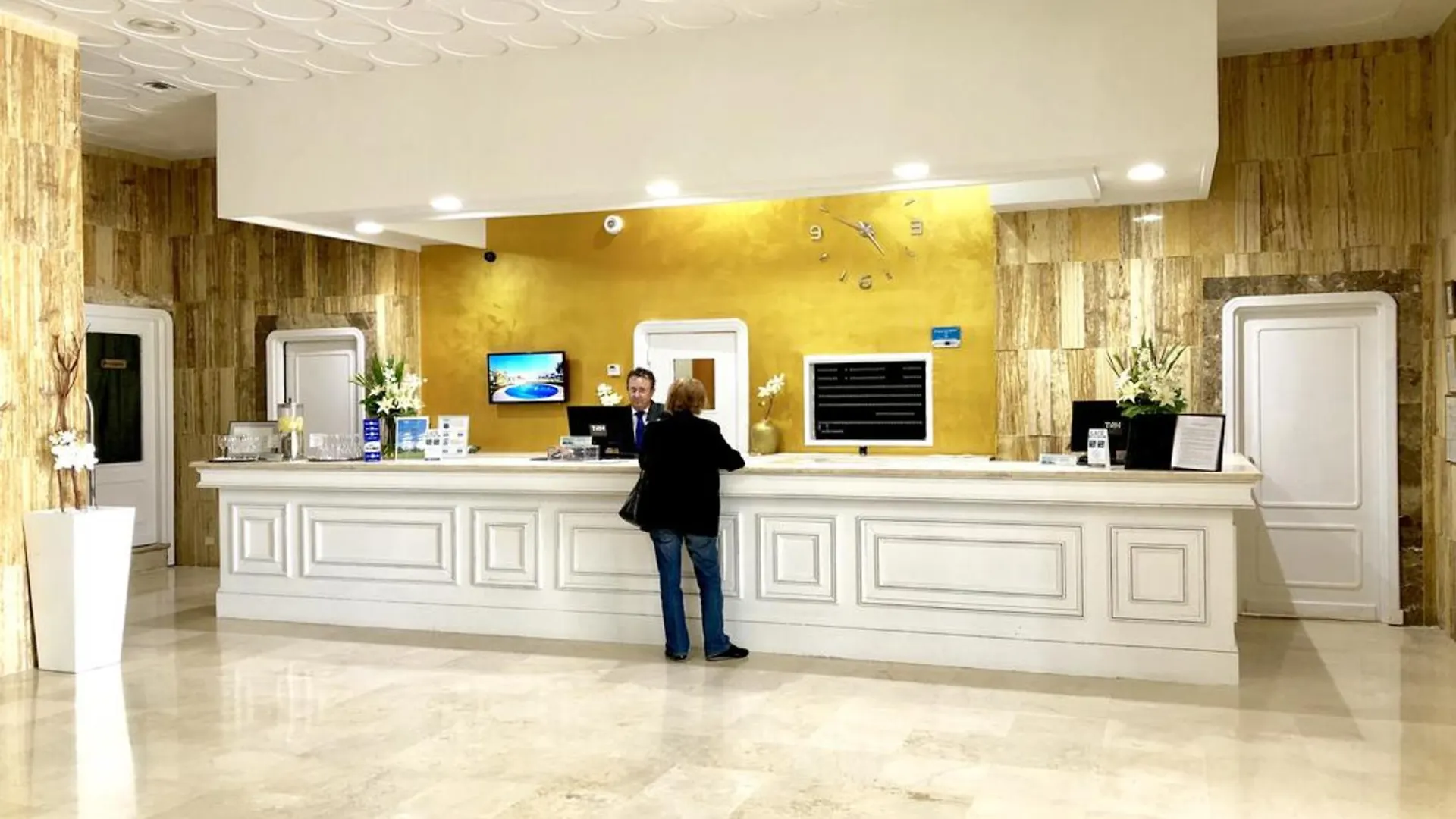 Trh Paraiso Estepona Spanien